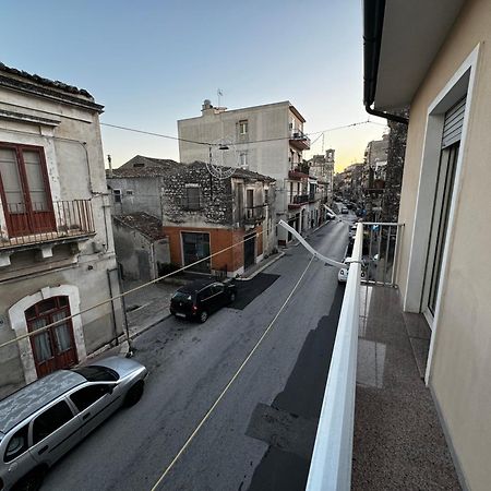 Casa Vacanze La Melagrana موديكا المظهر الخارجي الصورة