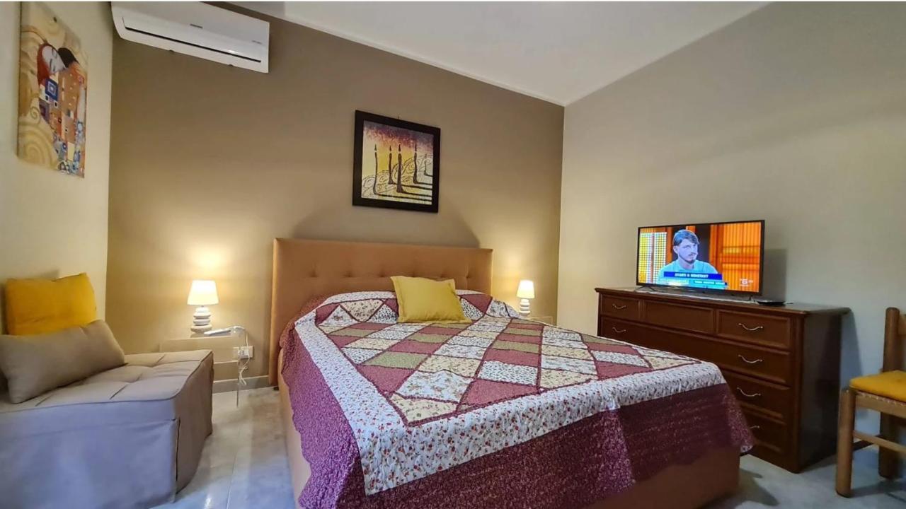 Casa Vacanze La Melagrana موديكا المظهر الخارجي الصورة